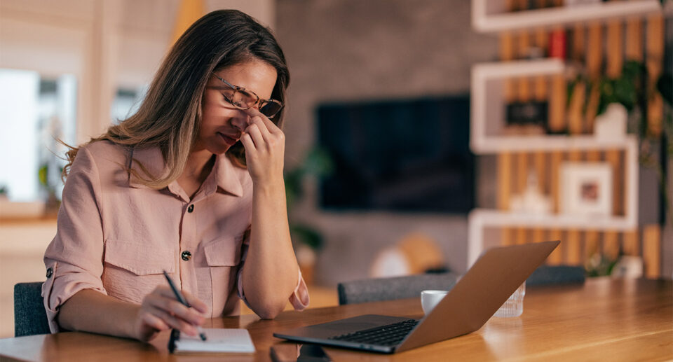 5 Budgeting Mistakes That Keep You Broke (and How to Fix Them)