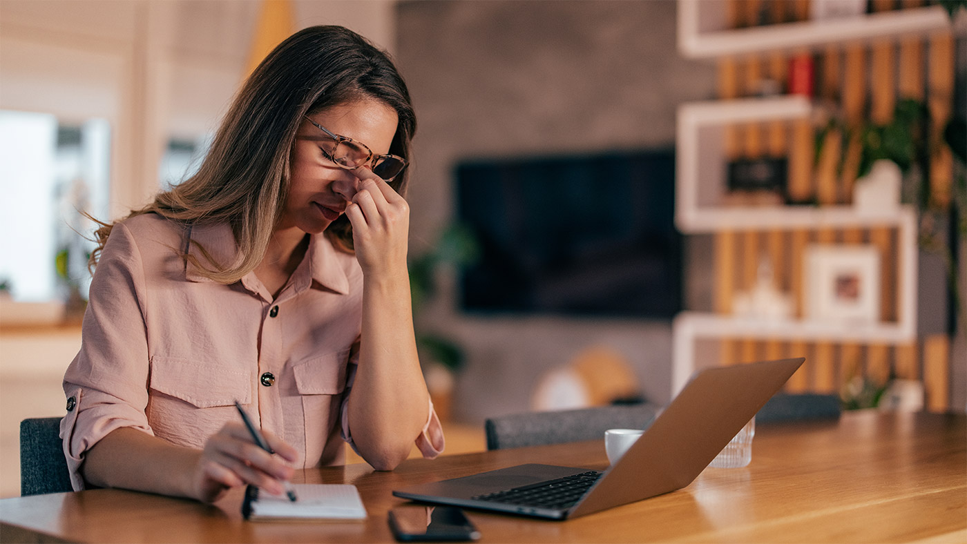 5 Budgeting Mistakes That Keep You Broke (and How to Fix Them)